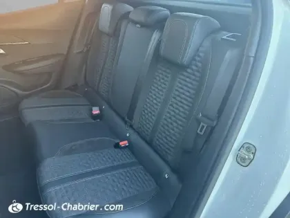 Photo 22 Peugeot 2008  BlueHDi 130 S&S EAT8 Allure