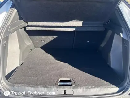 Photo 7 Peugeot 2008  BlueHDi 130 S&S EAT8 Allure