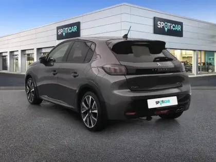 Photo 28 Peugeot 208  PureTech 130 S&S EAT8 GT Pack