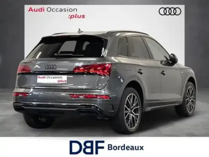 Photo 8 Audi Q5 50 TFSIe 299 S tronic 7 Quattro S line