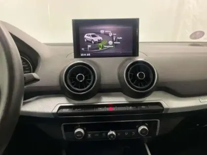 Photo 14 Audi Q2 35 TFSI COD 150 S tronic 7 Design Luxe