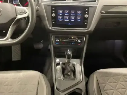 Photo 9 Volkswagen Tiguan 2.0 TDI 150ch DSG7 Life Plus