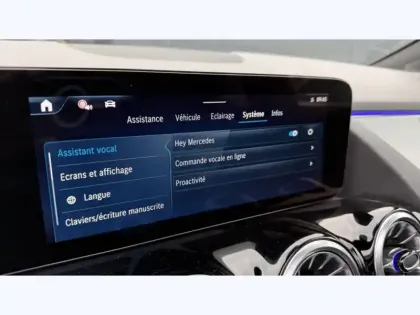 Photo 26 Mercedes GLA 250 e AMG Line