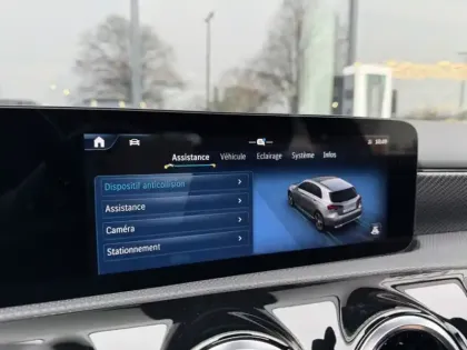 Photo 18 Mercedes Classe A A 200 Compacte