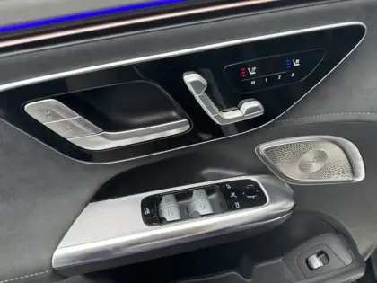 Photo 14 Mercedes Classe E EQE 350 AMG Line