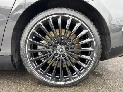 Photo 8 Mercedes Classe E EQE 350 AMG Line