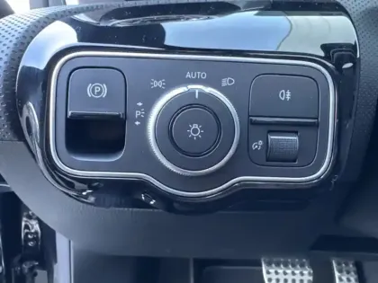 Photo 20 Mercedes CLA Gén. II (C118) Ph2 AMG Line 4