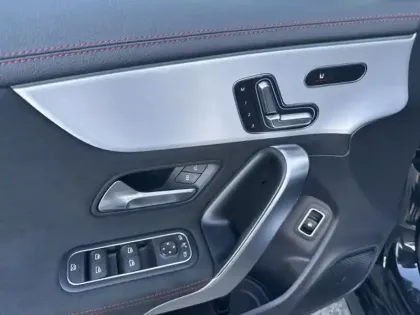 Photo 16 Mercedes CLA Gén. II (C118) Ph2 AMG Line 4