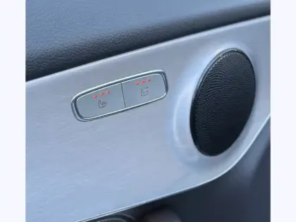 Photo 20 Mercedes Classe C C 200 Cabriolet