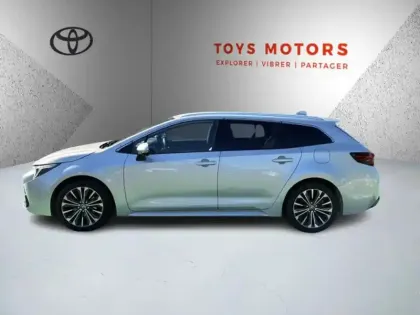 Photo 7 Toyota Corolla Hybride 1.8L 140h Design