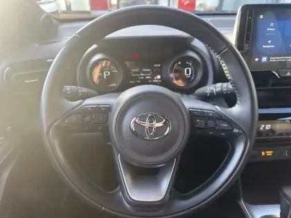 Photo 15 Toyota Yaris Hybride 116h Design