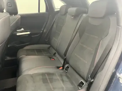 Photo 12 Mercedes GLA 200 d AMG Line