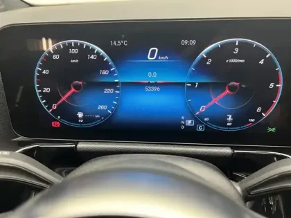 Photo 18 Mercedes GLA 200 d AMG Line