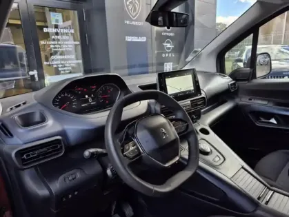 Photo 19 Peugeot Rifter BlueHDi 130 S&S EAT8 Allure