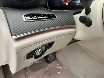 Photo 14 Mercedes AMG GT 53 4MATIC+