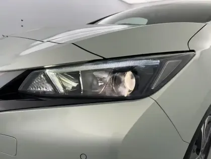 Photo 22 Nissan Leaf 150ch 40kWh 2.ZERO