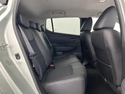 Photo 24 Nissan Leaf 150ch 40kWh 2.ZERO