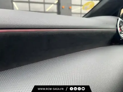 Photo 21 Mercedes Classe A 180 d AMG Line