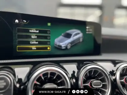 Photo 19 Mercedes Classe A 180 d AMG Line