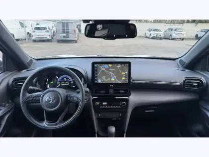 Photo 11 Toyota Yaris Hybride 1.5 HYBRID 130H DESIGN PACK 2WD