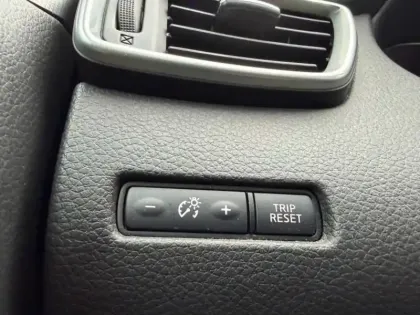 Photo 13 Nissan Qashqai 1.2 DIG-T 115ch N-Connecta Xtronic