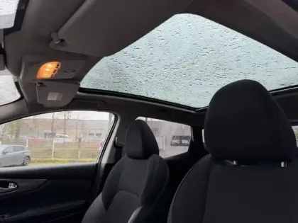 Photo 21 Nissan Qashqai 1.2 DIG-T 115ch N-Connecta Xtronic