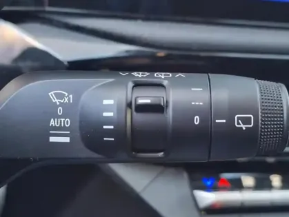 Photo 27 Renault Clio VI techno full hybrid E-Tech 160 ch