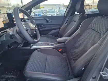 Photo 36 Renault Clio VI techno full hybrid E-Tech 160 ch