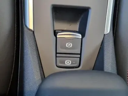 Photo 34 Renault Clio VI techno full hybrid E-Tech 160 ch