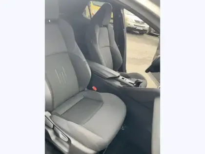 Photo 15 Toyota C-HR 2.0 PHEV 225 Design