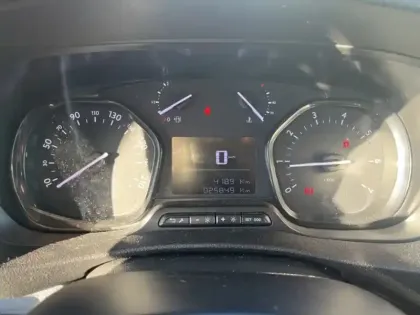 Photo 15 Toyota Proace Combi 2.0L 140 D-4D Dynamic Long 9 places