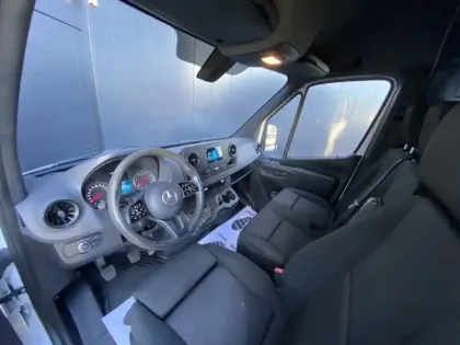Photo 9 Mercedes Sprinter 317 CDI Fourgon Toit sureleve Standard Pro