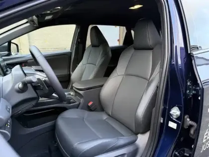 Photo 20 Toyota Bz4x Grande Autonomie Lounge