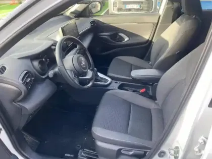 Photo 12 Toyota Yaris  Cross 116h Design MY22