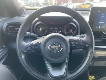 Photo 13 Toyota Yaris  Cross 116h Design MY22