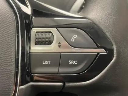 Photo 14 Peugeot 3008  1.2 PureTech 130ch Active Business S&S EAT8  6cv