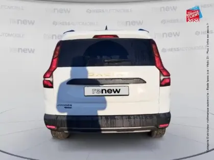 Photo 6 Dacia Jogger  1.6 hybrid 140ch Extreme 7 places Camera