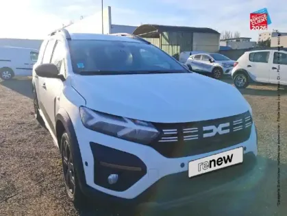 Photo 12 Dacia Jogger  1.6 hybrid 140ch Extreme 7 places Camera
