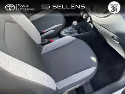 Photo 5 Toyota Aygo  X 1.0 VVT-i 72ch Dynamic S-CVT