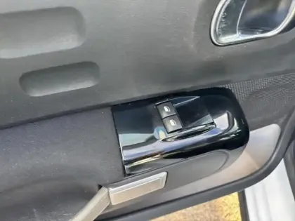 Photo 26 Citroën C3  1.2 PureTech 83ch S&S  Feel Business