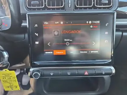 Photo 13 Citroën C3  1.2 PureTech 110ch S&S Shine 120-123g