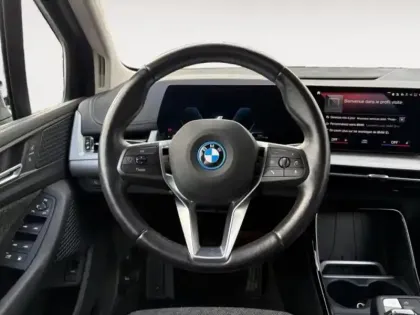 Photo 11 BMW Serie 2 Série 2 ActiveTourer 225e 245ch xDrive DKG7