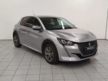 Photo 6 Peugeot 208  e- 136ch Allure