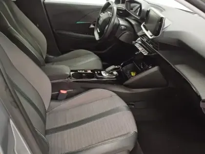 Photo 10 Peugeot 208  e- 136ch Allure