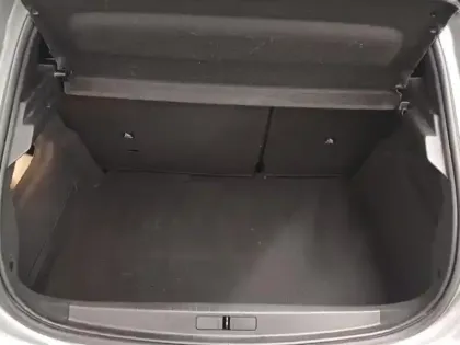 Photo 9 Peugeot 208  e- 136ch Allure