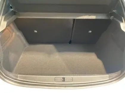 Photo 13 Opel Corsa  1.2 Turbo Hybrid 110ch Edition e-DCT6