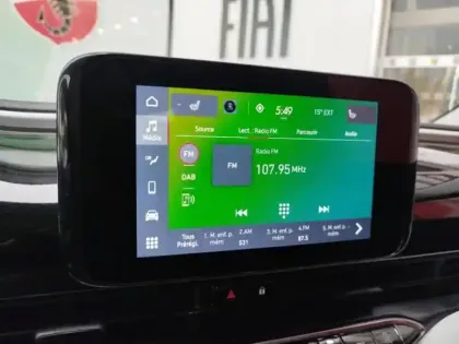 Photo 12 Fiat 500  e 95ch Action Plus