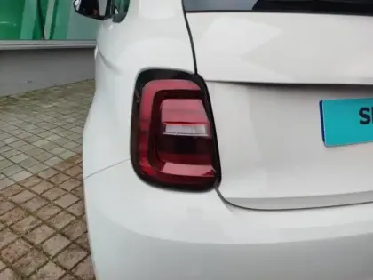 Photo 9 Fiat 500  e 95ch Action Plus