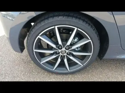 Photo 14 Toyota Yaris  130h GR Sport 5p MY25