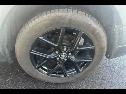 Photo 10 Toyota Rav4  HYBRIDE BLACK EDITION RC18 AWD